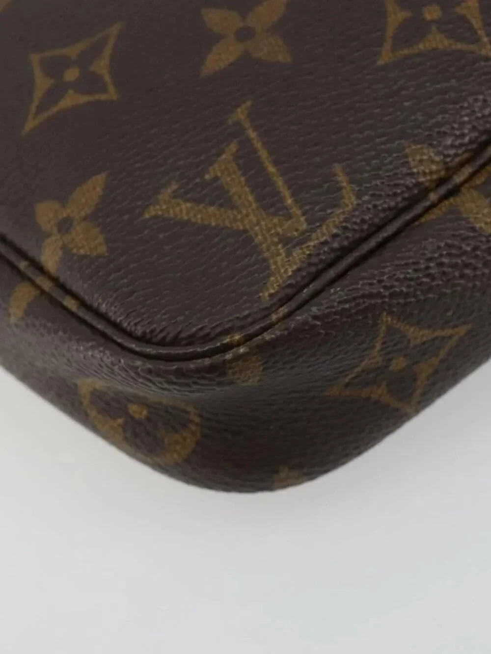 LOUIS VUITTON Monogram Pochette Accessoires Accessory Pouch M51980 Auth 188425